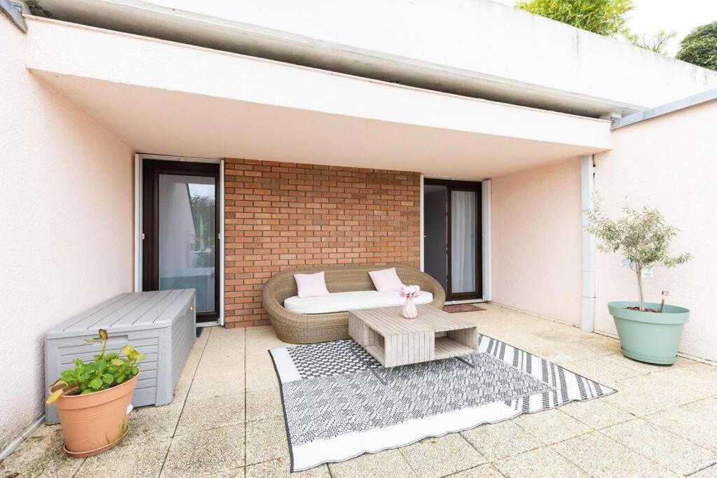 Appartement Spacieux/ Disneyland/Paris/Wifi/Bureau Champs-Sur-Marne Buitenkant foto